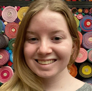 Meet your Posher, Holly